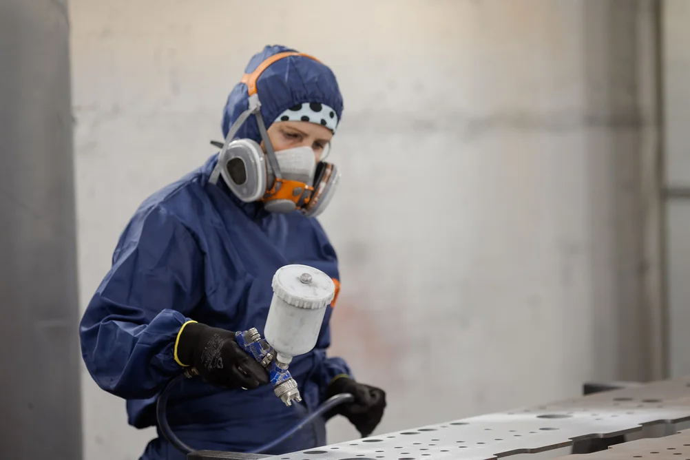 Малярный участок с покрасочной камерой